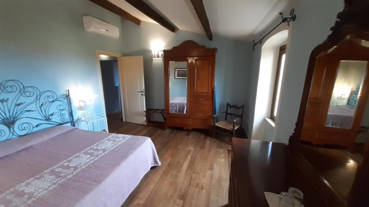 Hotel Villa Gli Asfodeli Tresnuraghes Екстериор снимка