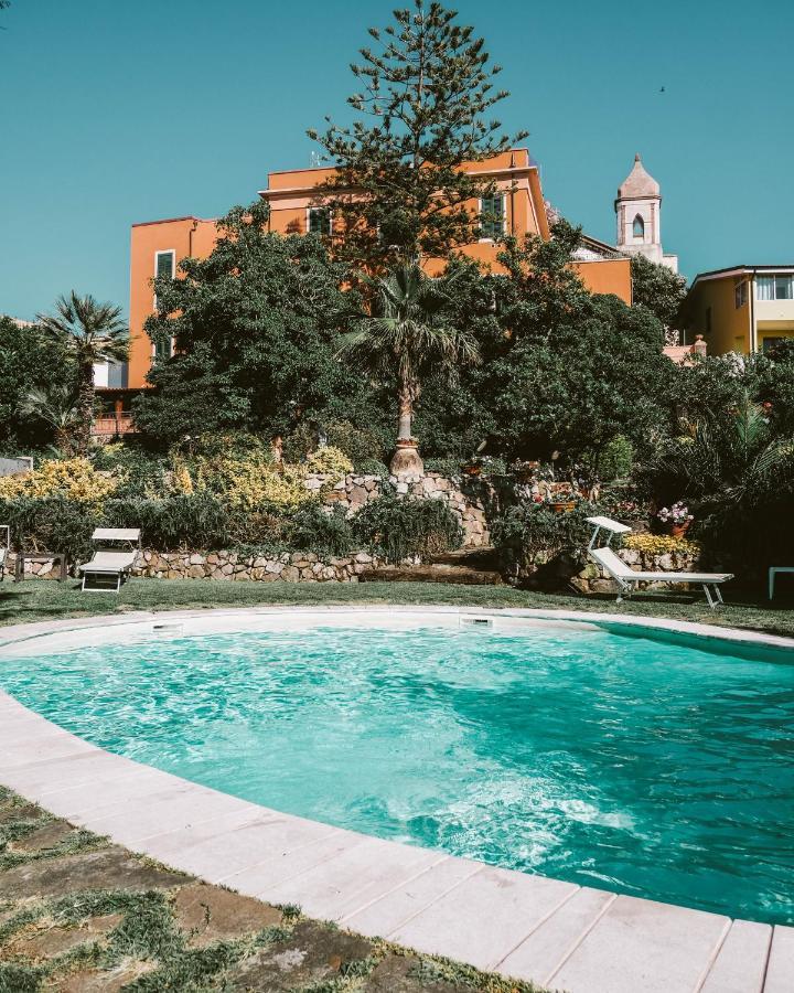 Hotel Villa Gli Asfodeli Tresnuraghes Екстериор снимка