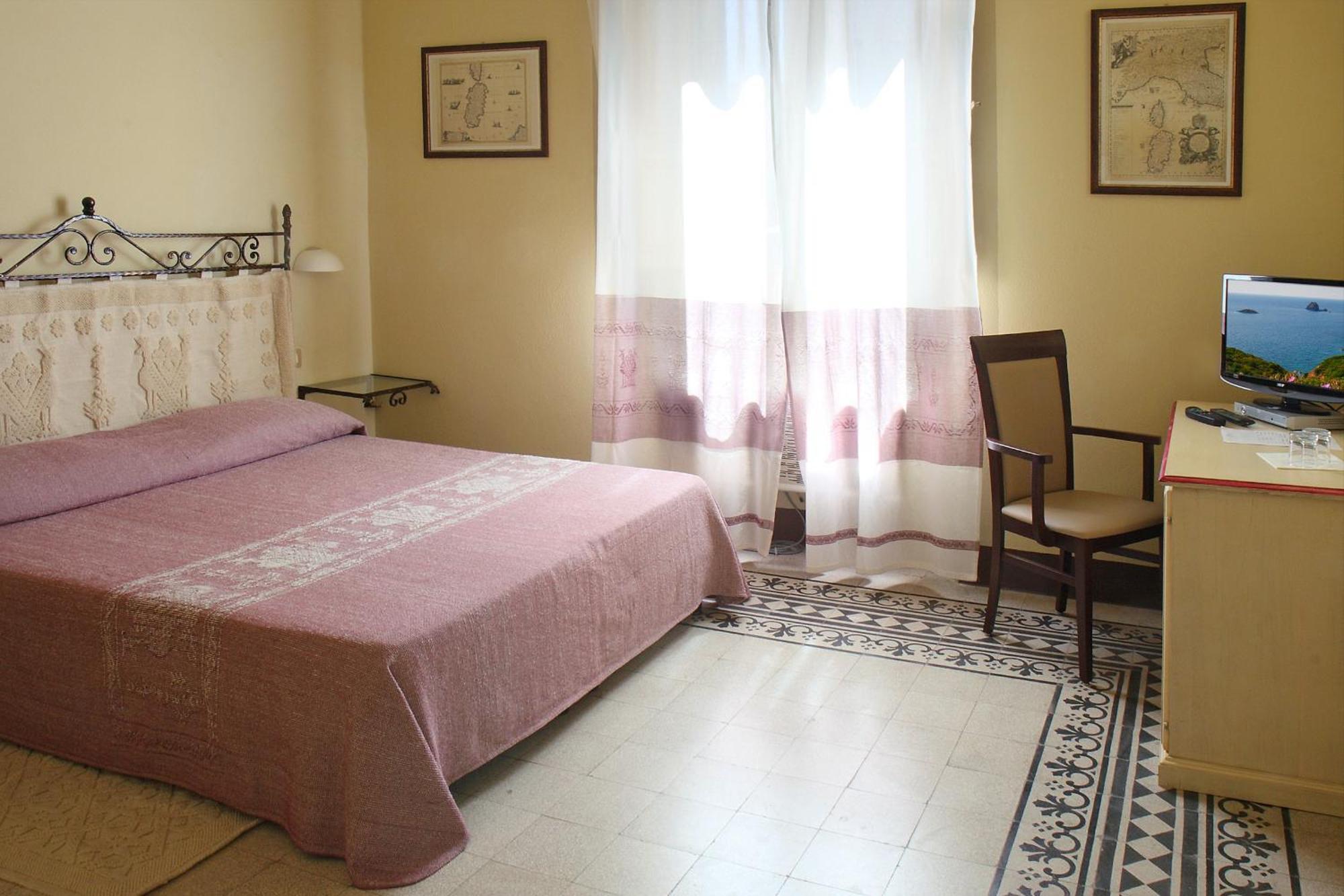 Hotel Villa Gli Asfodeli Tresnuraghes Стая снимка