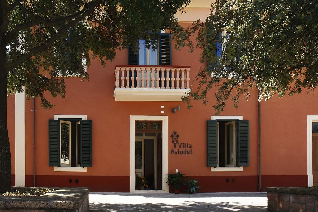 Hotel Villa Gli Asfodeli Tresnuraghes Екстериор снимка