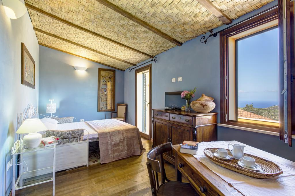 Hotel Villa Gli Asfodeli Tresnuraghes Екстериор снимка