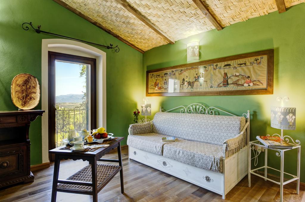Hotel Villa Gli Asfodeli Tresnuraghes Екстериор снимка