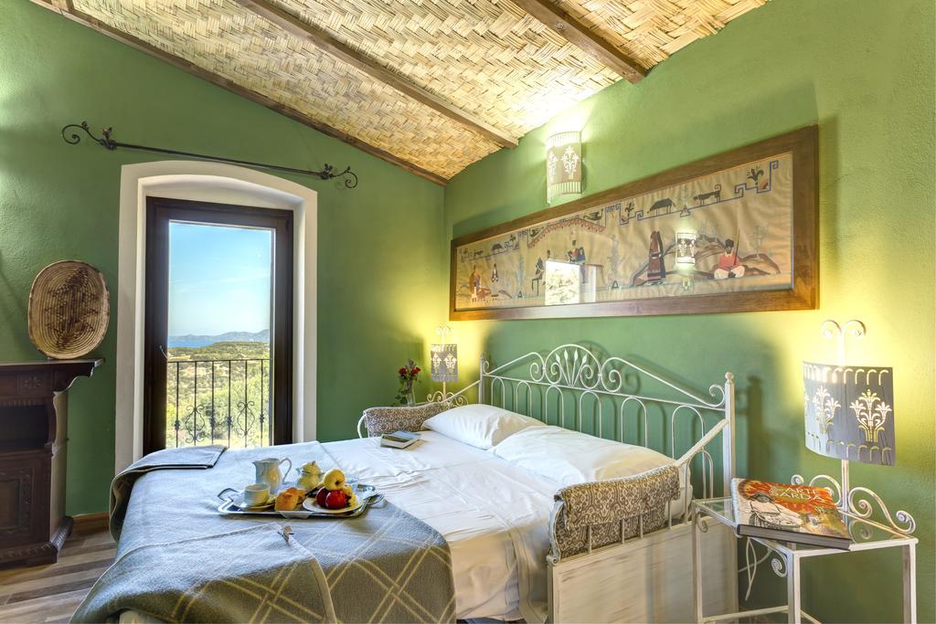 Hotel Villa Gli Asfodeli Tresnuraghes Екстериор снимка