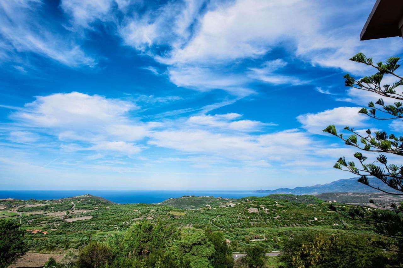 Hotel Villa Gli Asfodeli Tresnuraghes Екстериор снимка